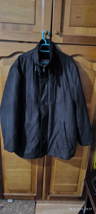 Vând geaca bărbat Bugatti