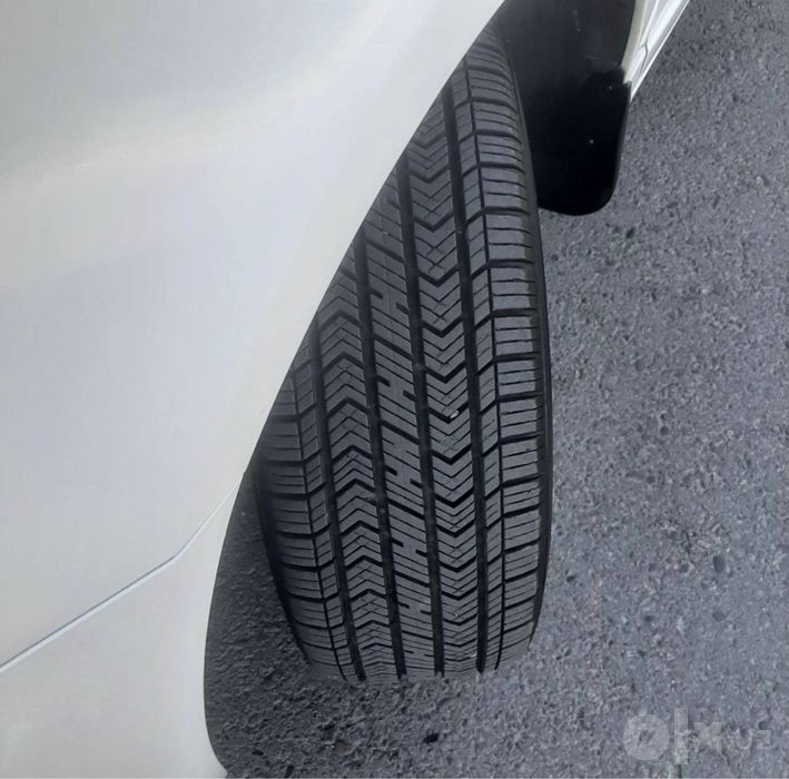 COBALT SOTILADI yili 2024 dekabr kuzov 2025 prabeg 6300 km bank buladi