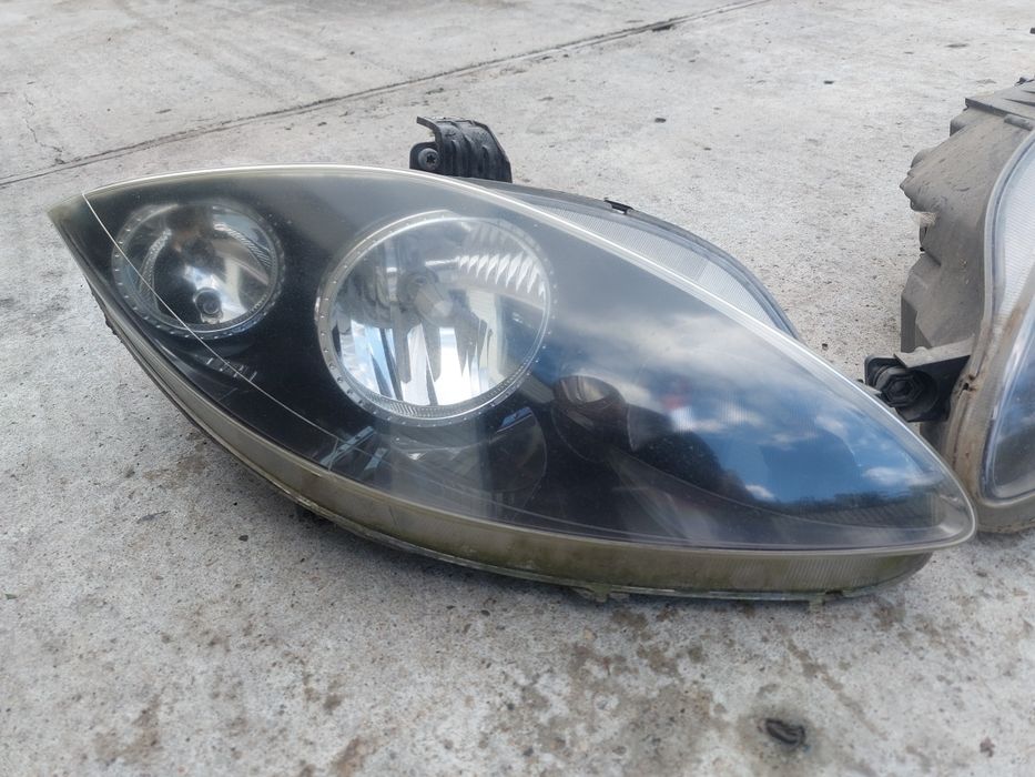 Set faruri Seat Altea Model 2004 - 2004 Originale Valeo - Europa