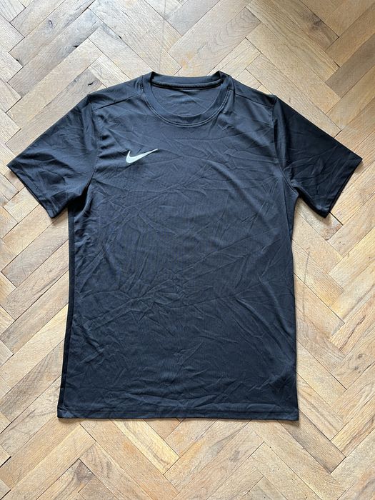 Мъжки тениски Nike Dri-Fit и Adidas