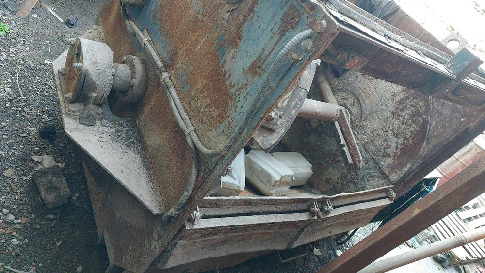 Продам бетономешалка миксер