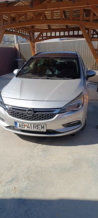 Opel Astra k 2017