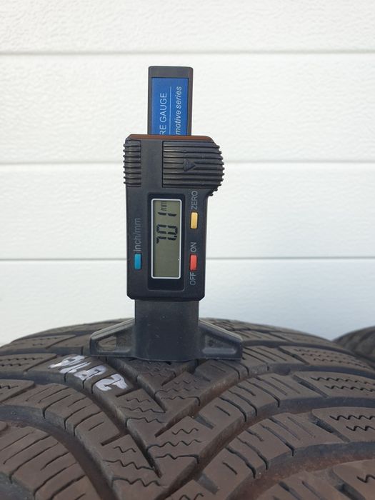 Зимни гуми 2 броя HANKOOK Winter Icept RS2 205 45 R16 дот 2816