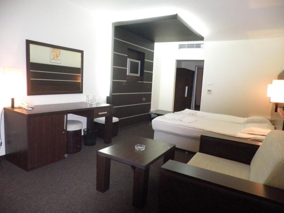 Разпродажба на хотелско обзавеждане / хотелско оборудане висок клас