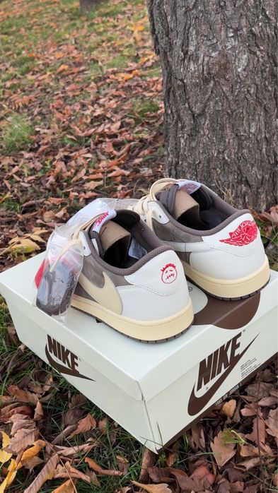 Jordan 1 travis scott low
