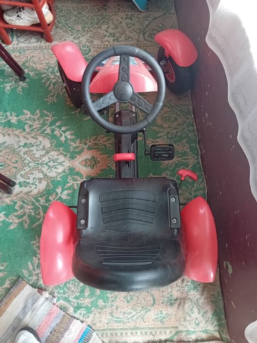 Atv pt copii  cu pedale