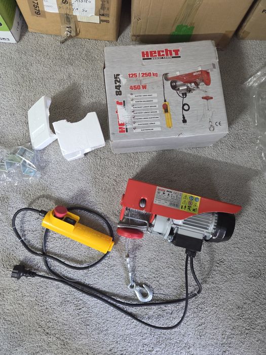 Troliu electric Hecht 8425