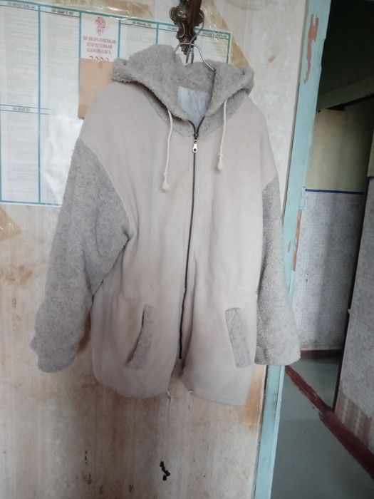 Куртка женская тёплая.