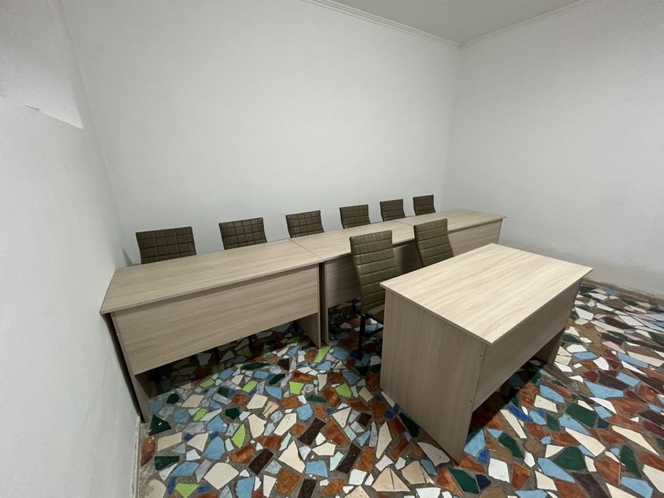 Продам столы для офиса состояние хорошое