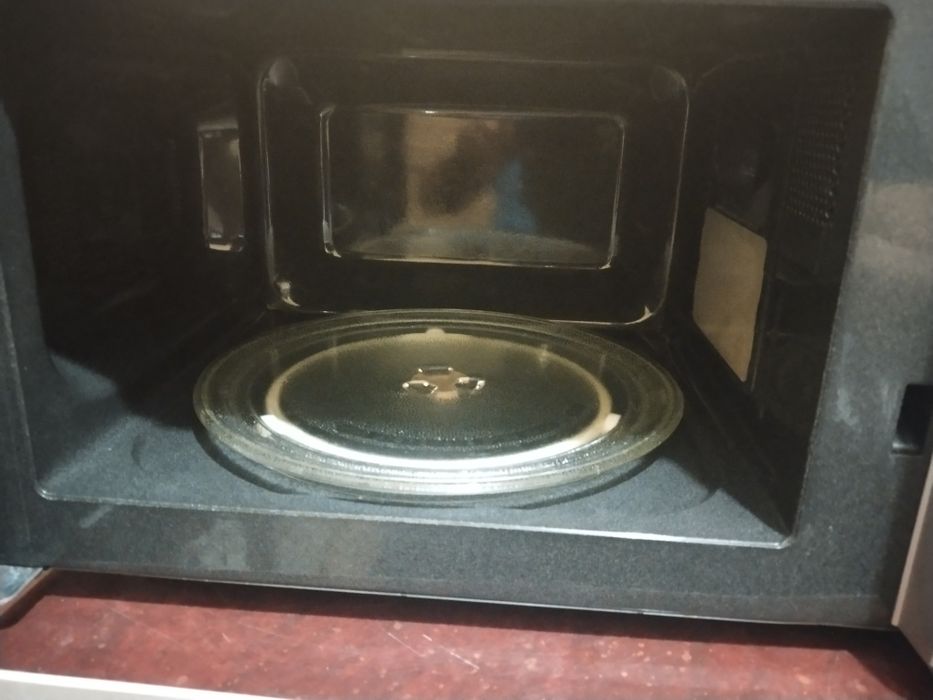 Микроволновка рабочий