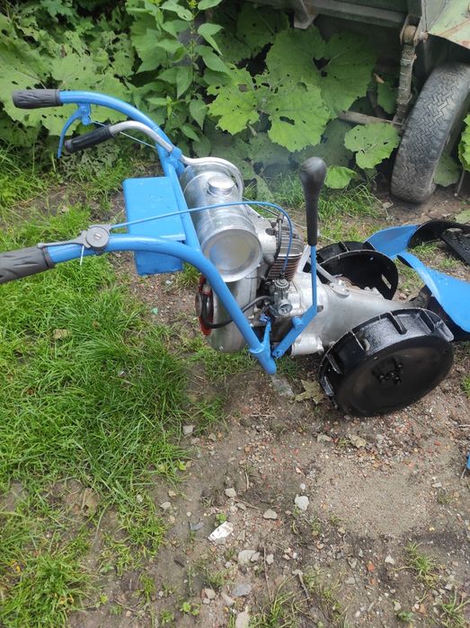 Моторна косачка - австрия