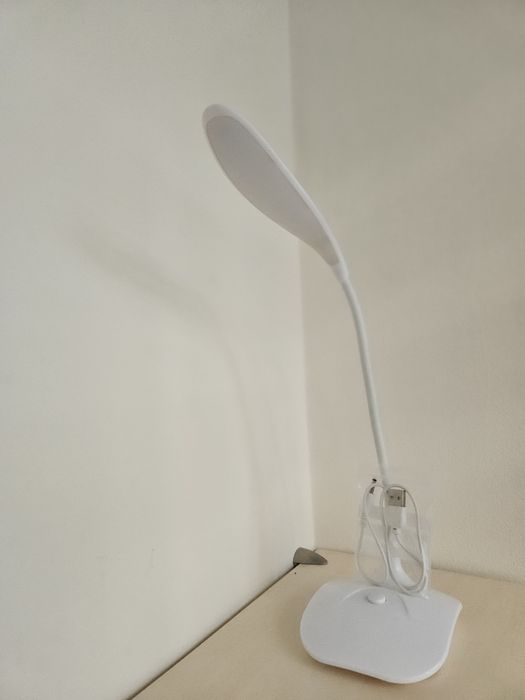 Нощна лампичка 8 usb захранване