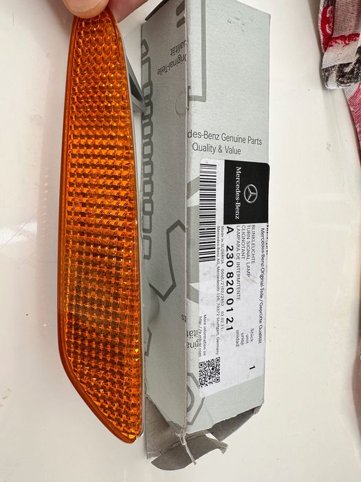 Мерцедес габарит & странична светлина