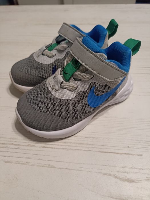 Бебешки маратонки Nike