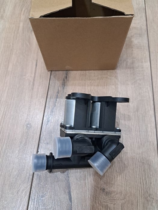 Клапан печки Бмв Е34 новый