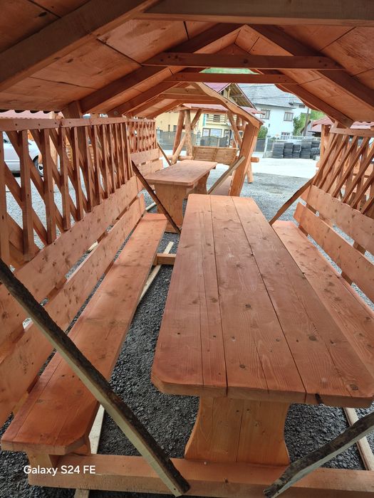 Leagăn  si foișore lemn rotund masiv rustic