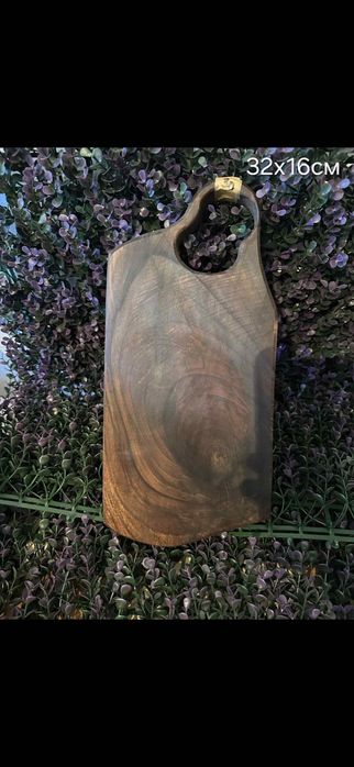 Дъски за рязане и мезета от Орех