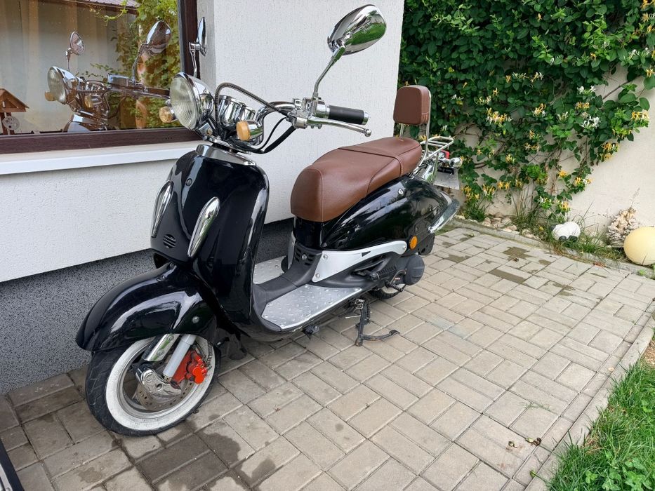Scuter retro 125 cm³ ca nou Accept variante schimb