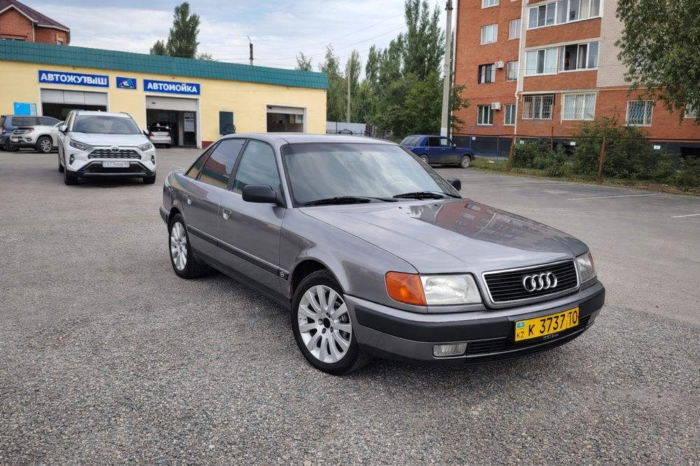 Продам ауди 100 в хорошем состоянии