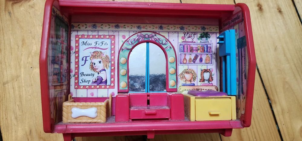 Playmobil.и Къщичка за кученца