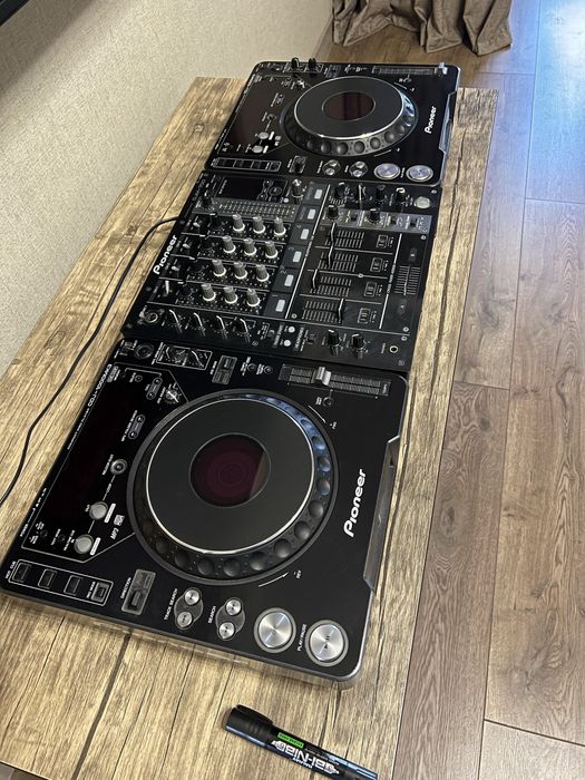 Pioneer cdj mk 3-1000 vs djm 700 serato sl3