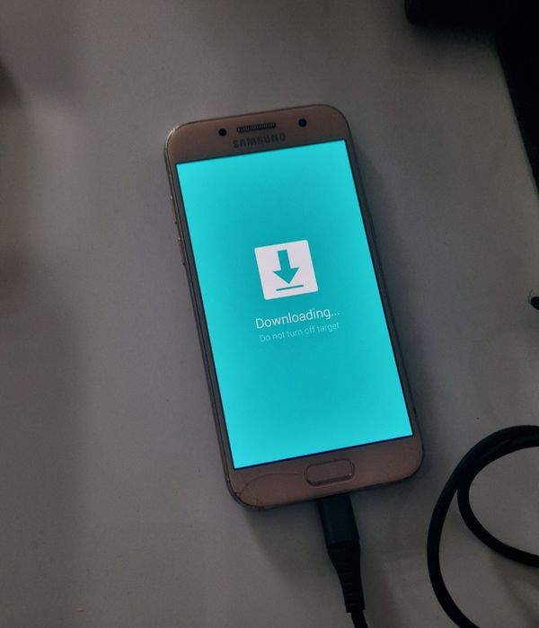Telefon Samsung A5 fisurat fata / spate