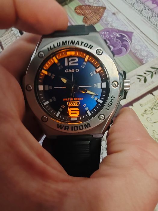 Ceas CASIO Iluminator