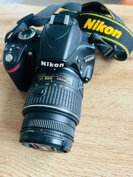 Продам Фотоаппарат Nikon D3200 б/у