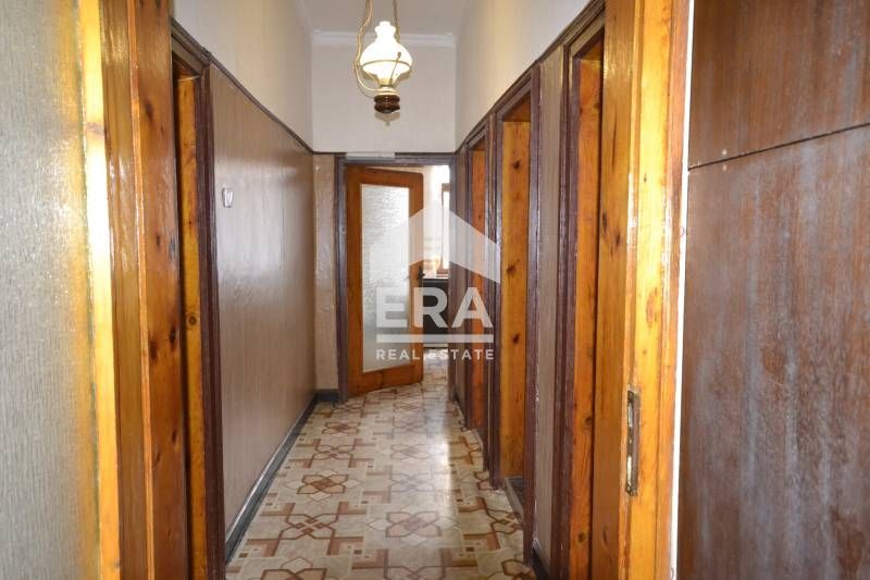 Продава се Четиристаен апартамент в Димитровград - 120 кв.м за 544 €/кв.м - Снимка #9