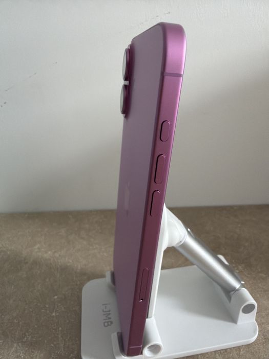Iphone 16 plus pink