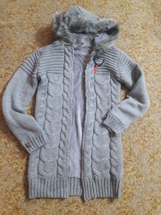Фирменная кофта на теплом подкладе