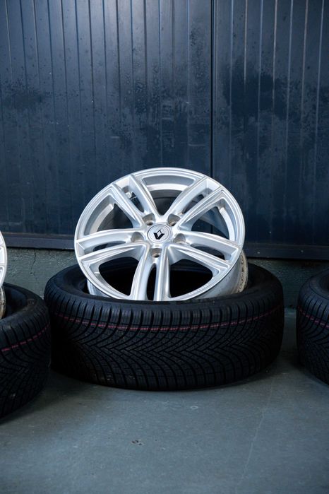 JANTE 5x114.3 r16 Renault Megane 3 4