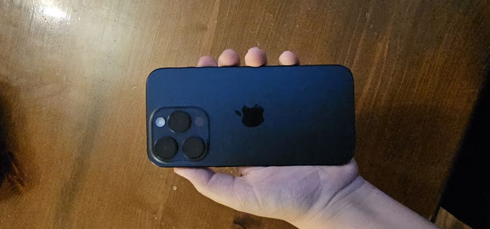 Iphone 15 pro 128 gb