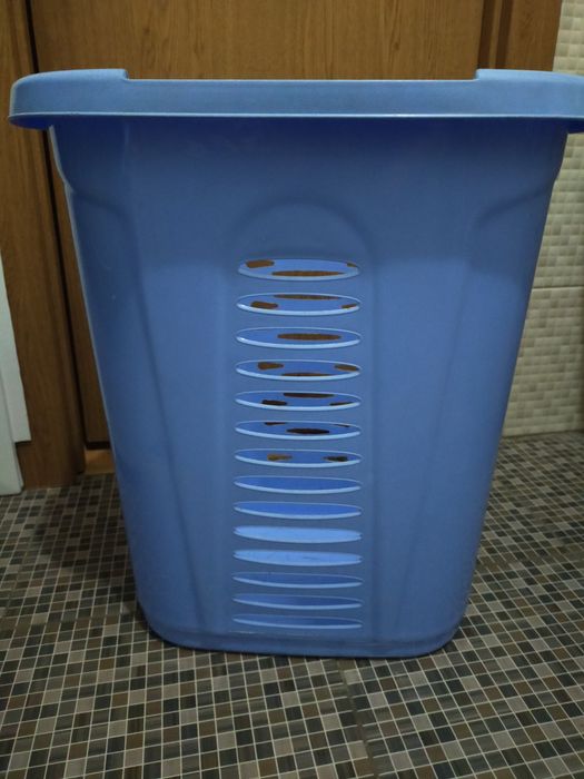 Продам корзину для белья