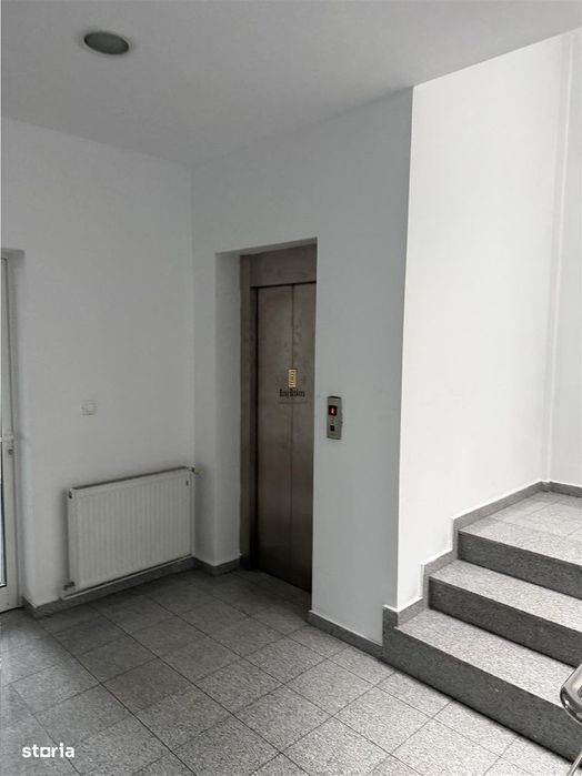 Spatii Birouri - 275 mp - zona centrala