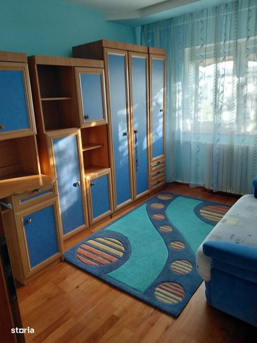 Apartament 3 camere decomandat, 73,30mp, zona Craiovita Noua — fotografia 3