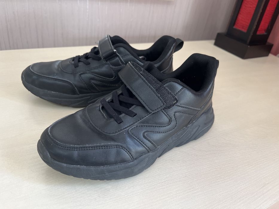 Детские кроссовки для мальчика