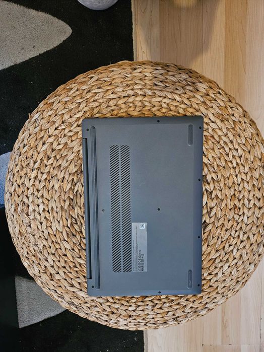 Лаптоп Lenovo IDEAPAD SLIM 3 15ABR8, AMD Ryzen 7 7730U, 16 RAM, 512SSD