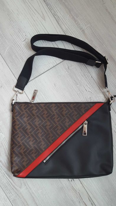 Нова оригинална мъжка кожена чанта FENDI MESSENGER BAG