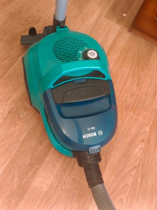 Пылесос BOSCH продам