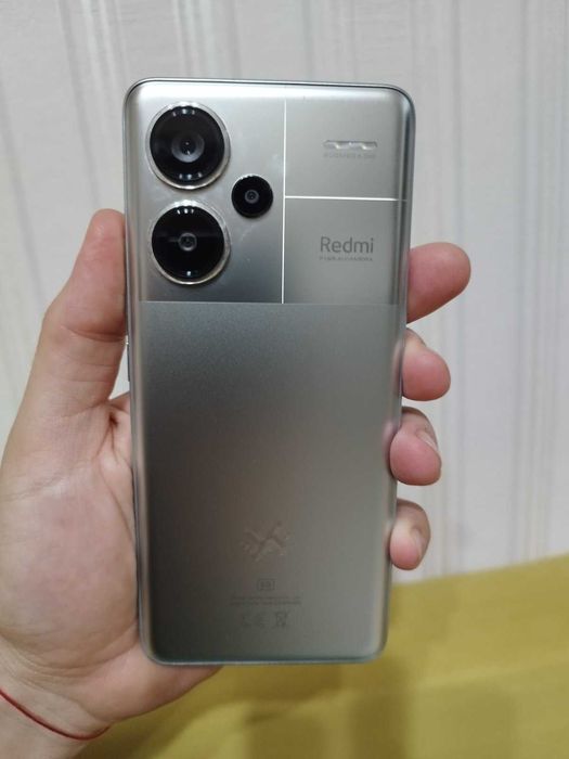 Лимитиран Xiaomi REDMI NOTE 13 PRO+ 5G 12+12 RAM, 512 ROM