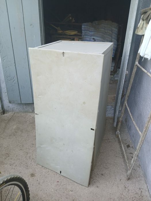 Ящики металлические