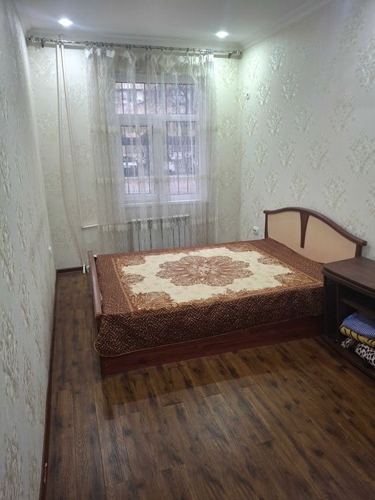 Продаётся 2комнатная квартира Кадышева.