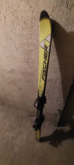 Ски с автомати .