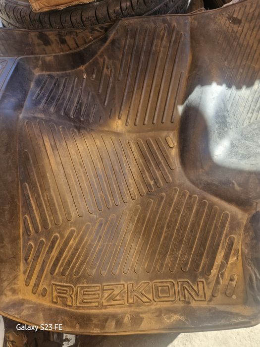 Продам полики на газель