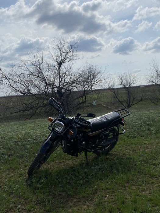 Мотоцикл suzuki gsx 150cc