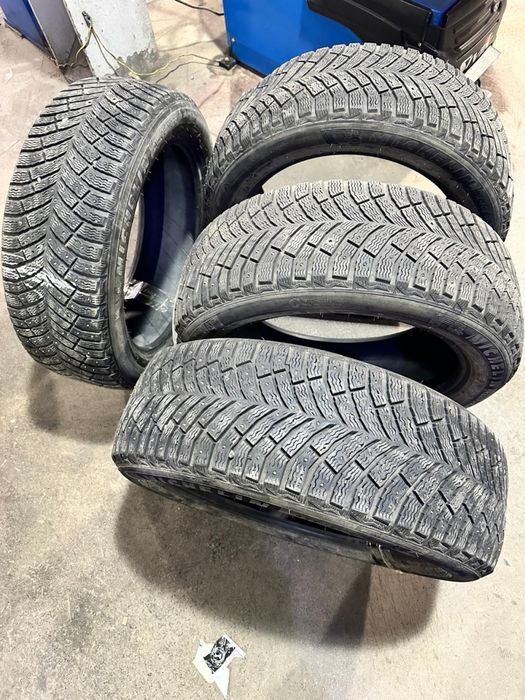 шины Michelin 235/55/20 б/у
