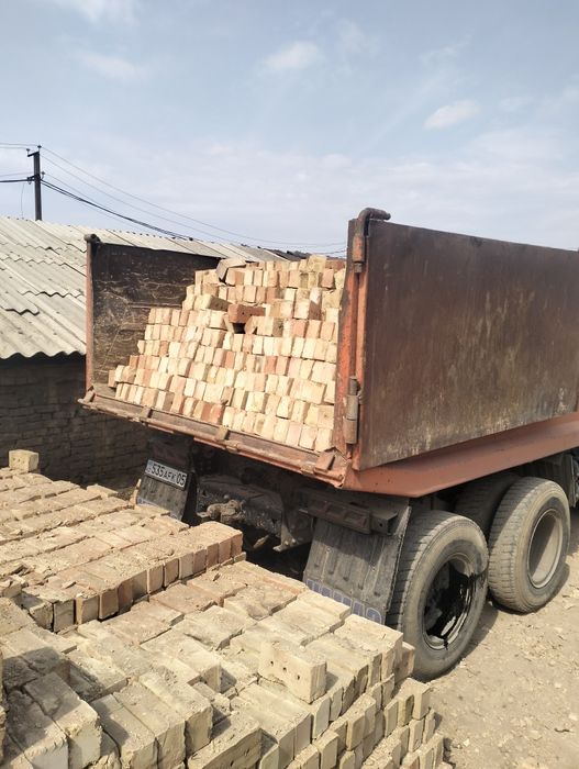 Красный кирпич полуторный