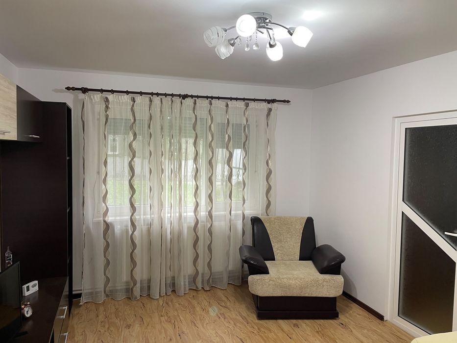 Apartament  3 camere