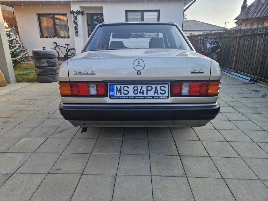 Mercedes 190 e automat
